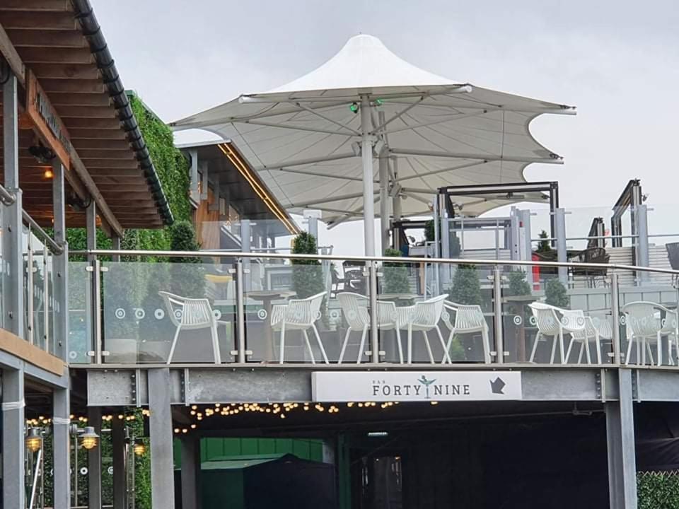 The Avenue Hotel Tattershall Exterior photo
